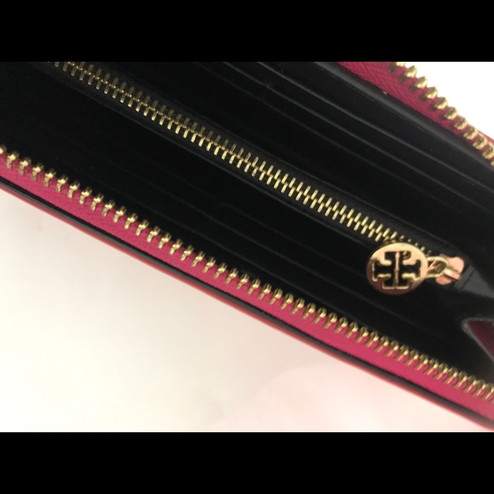 Tory Butch  wallet - Picture 4 of 10